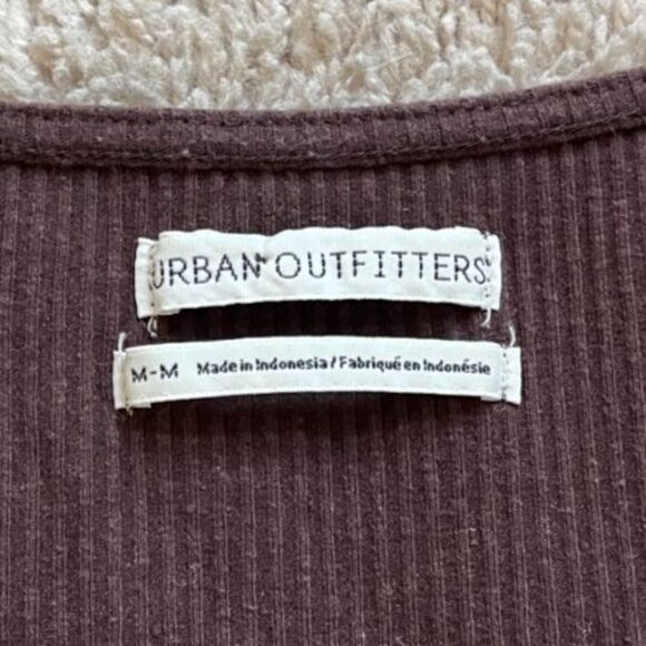 Urban Outfitters Meg Square Neck Crop Top in Espresso Size MEDIUM - Picture 4 of 6